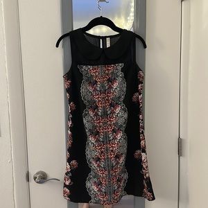 Like new condition, only worn once. True to size